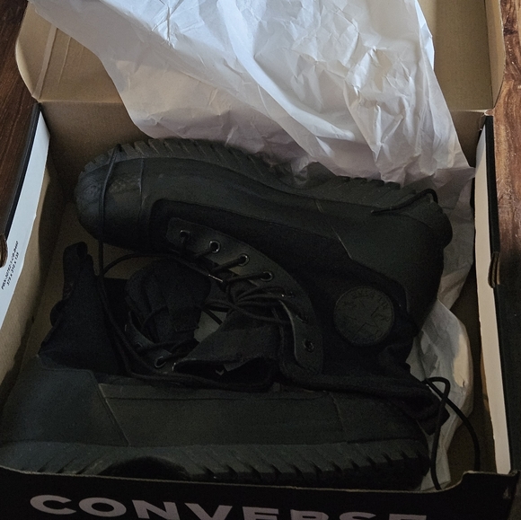 Chuck Taylor All Star Lugged 2.0 Counter Climate UNISEX HIGH T - Picture 4 of 4